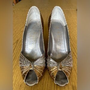 Bruno Magli 8.5AA gold and silver pumps